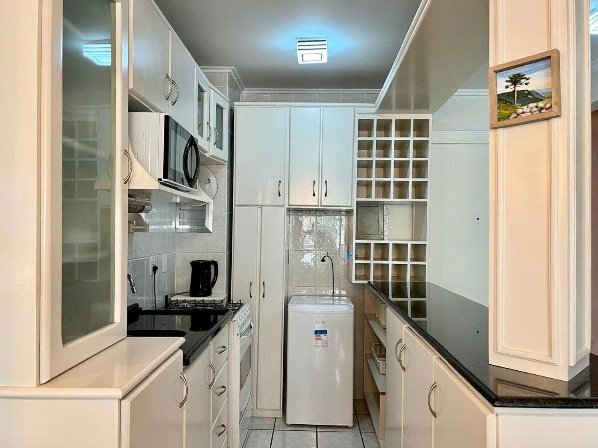 Apartamento San Pietro Centro 3 Dorm By Achei Temporada Gramado Ngoại thất bức ảnh