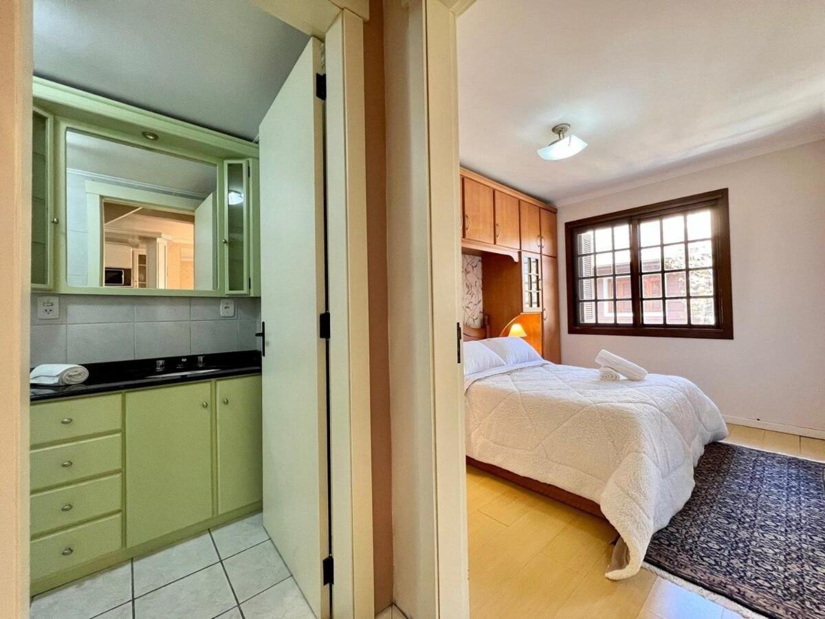Apartamento San Pietro Centro 3 Dorm By Achei Temporada Gramado Ngoại thất bức ảnh