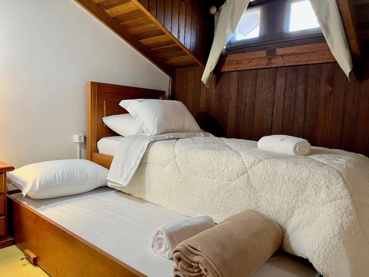 Apartamento San Pietro Centro 3 Dorm By Achei Temporada Gramado Ngoại thất bức ảnh